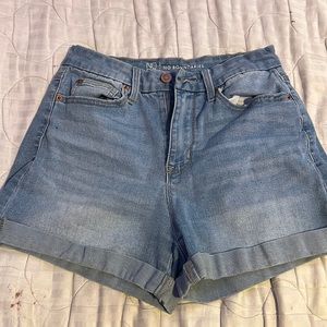 Mid Rise Shorts